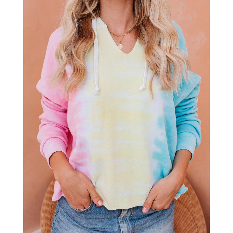 Kvindernes V-hals hoodie med tie-dye design Stilla