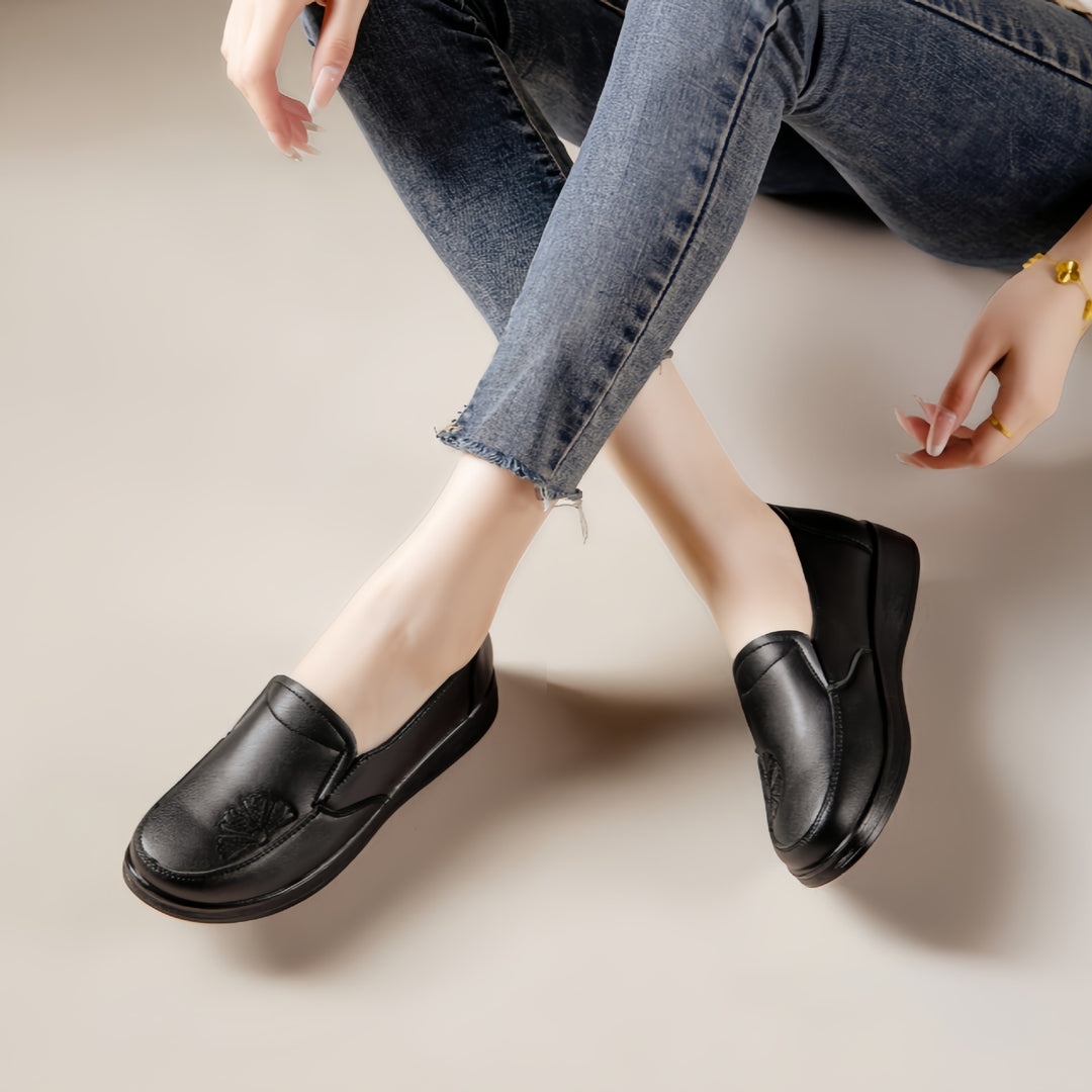 Femme Floral Broderet Slipper Stilla