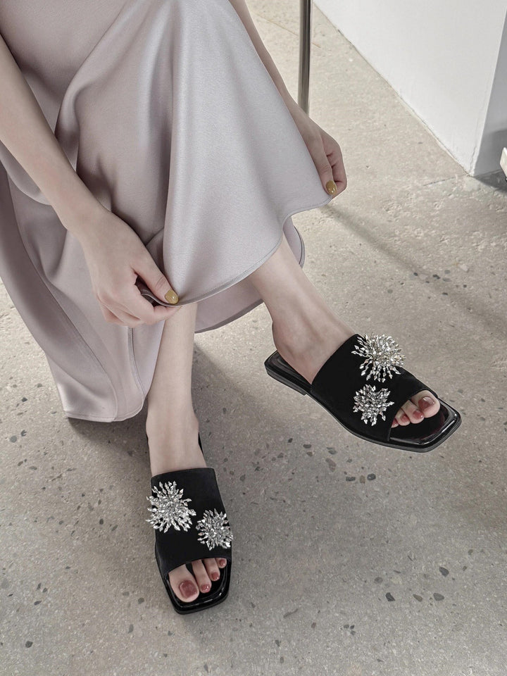 Dame Elegant Slide Mules med Strassdekorationer Stilla