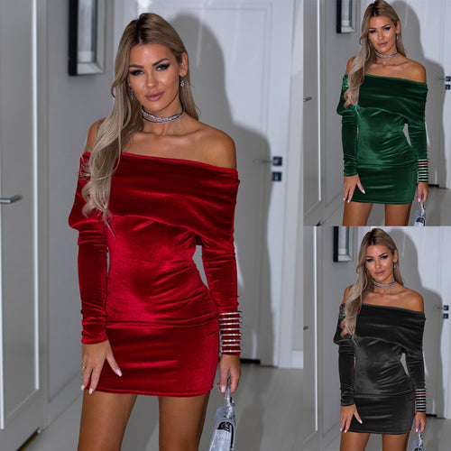 Dame off-shoulder cocktailkjole med elegant rynkeeffekt Stilla