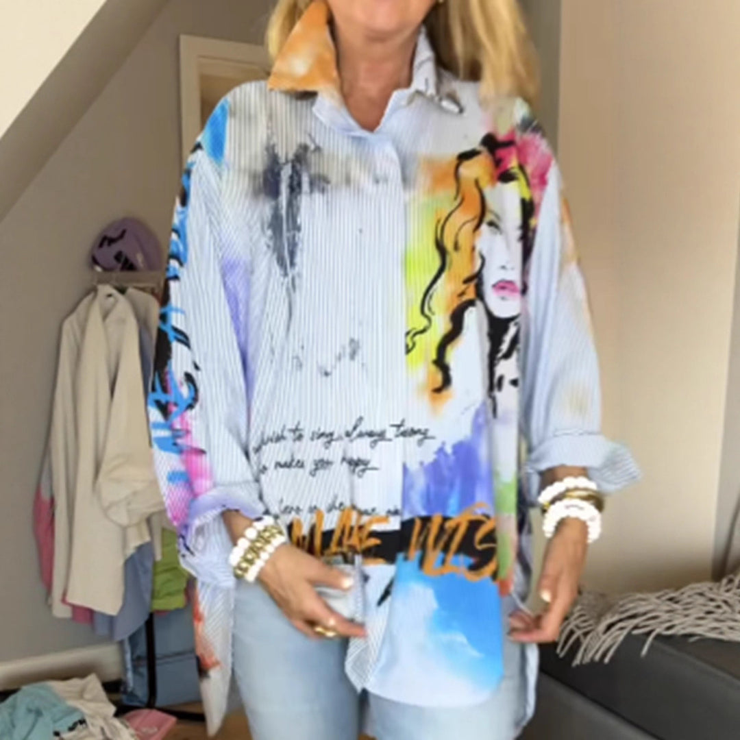 Dame nan vidt skåret skjortebluse med kunstnerisk graffiti-print, fin nålestribe tekstur og forlænget kant Skovae