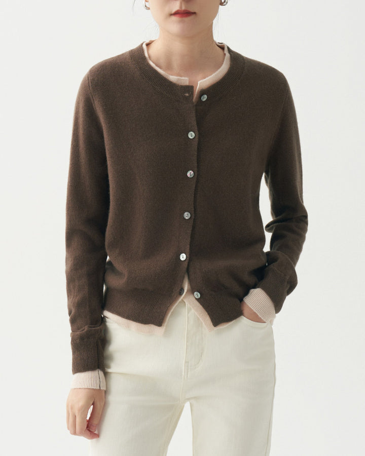Femme Klassisk Cardigan Pullover Stilla