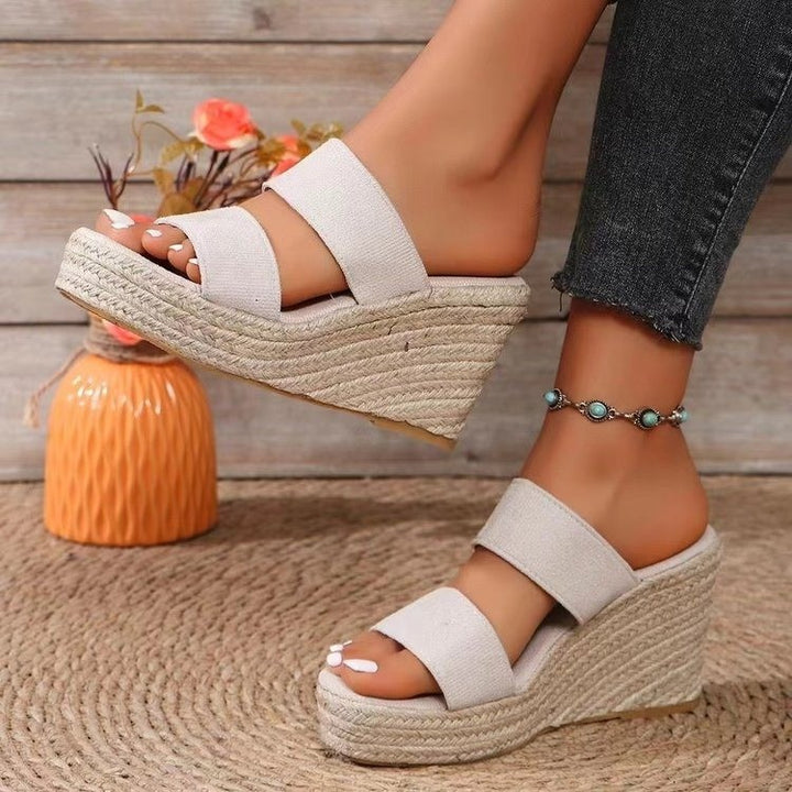 Dame Wedge-sandaler med elastiske remme og komfortabel sål Stilla