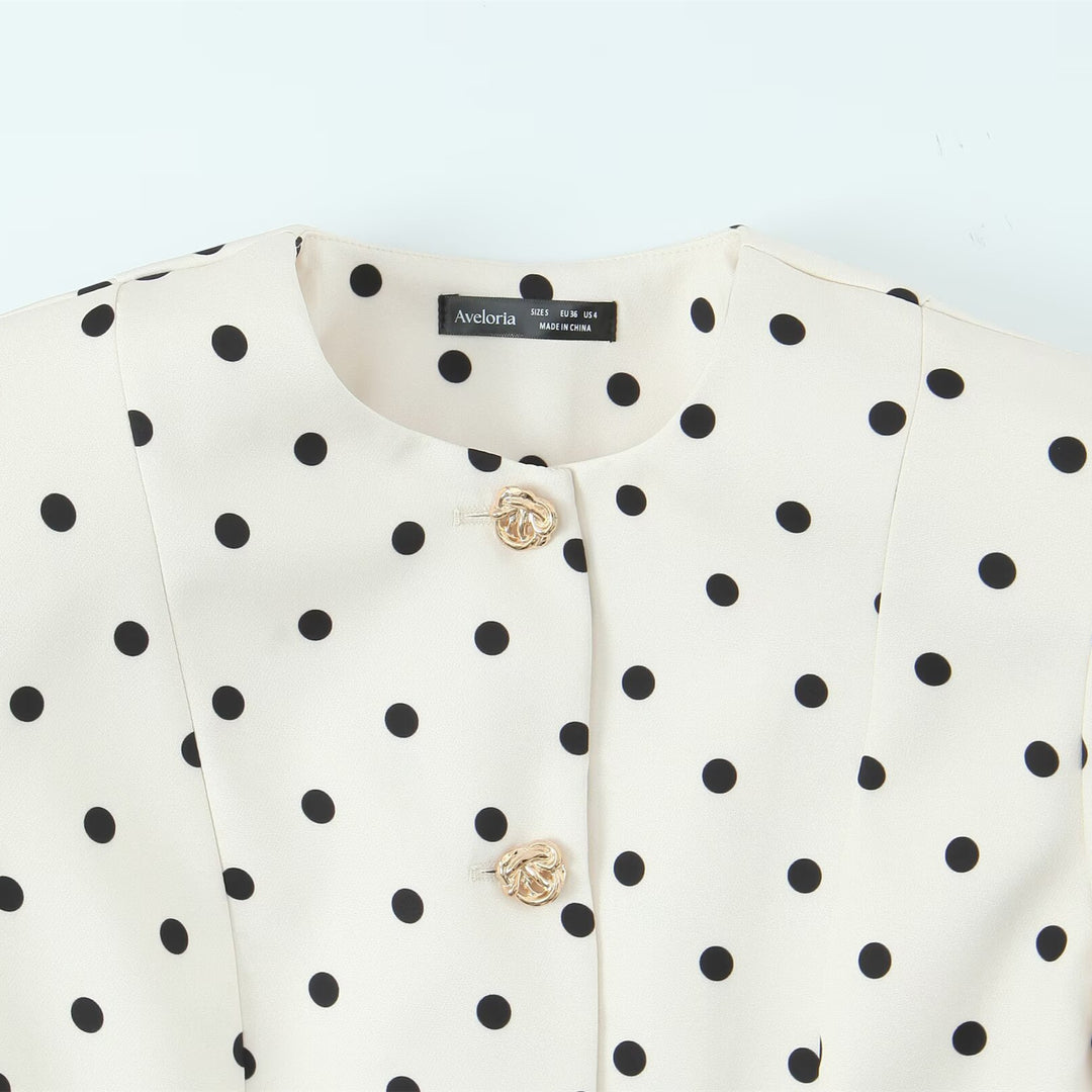 Dame elegant bluse med puffærmer og knapdetaljer Skovae