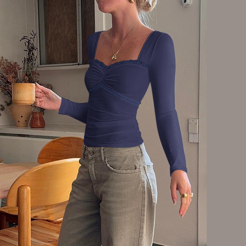 Kvinders langærmet top med dekadent blonder trim og raffineret drapering detail Skovae