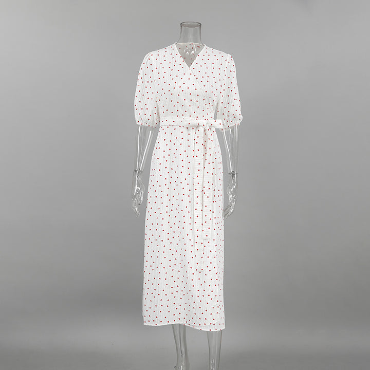 Dame omslagskjole med voluminøse ærmer og trendy polka-prikker Stilla
