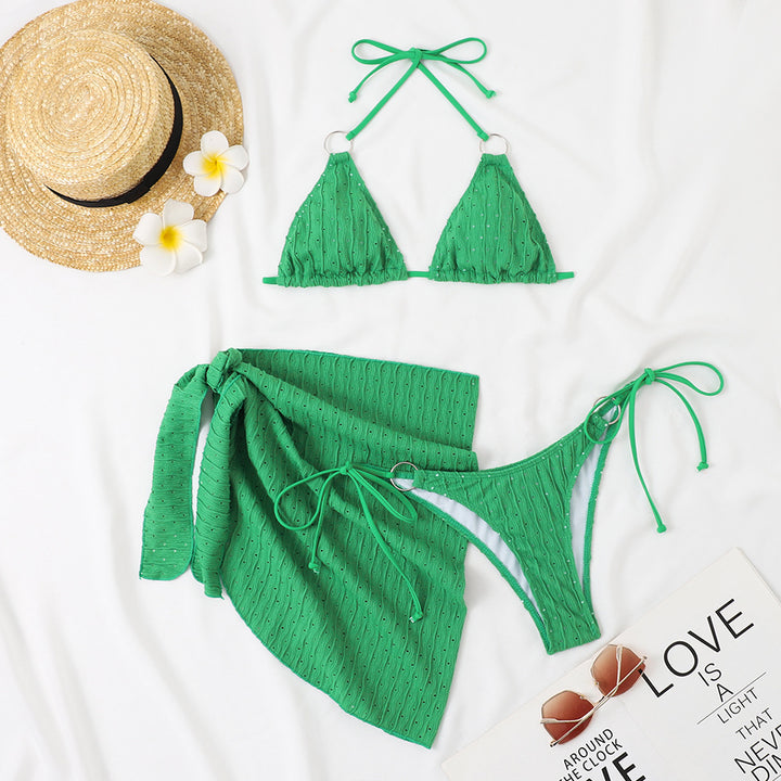 Femme Triangle Bikini Sæt med justerbart Wrap Skirt Stilla