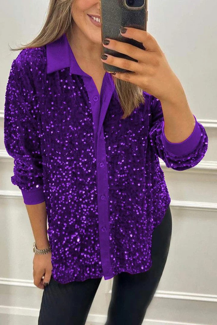 Dame glitrende bluse med elegant knaplukning og luksuriøst design Stiila