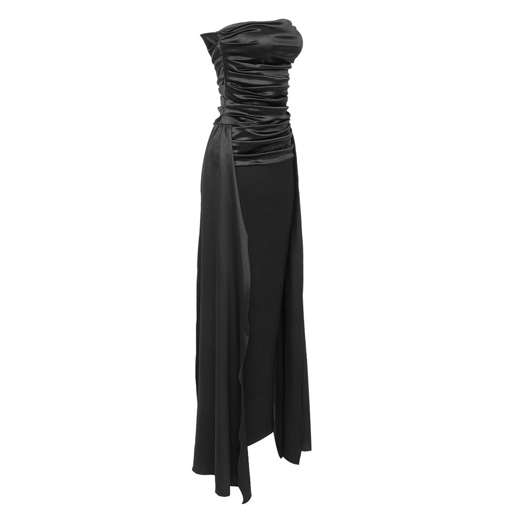 Dame Elegant Cocktailkjole med raffineret draperingseffekt og flydende stoffbaner Stilla