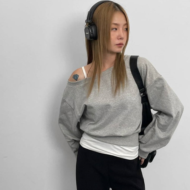 Kvinders afslappede sweater med asymmetrisk halsudskæring Stilla