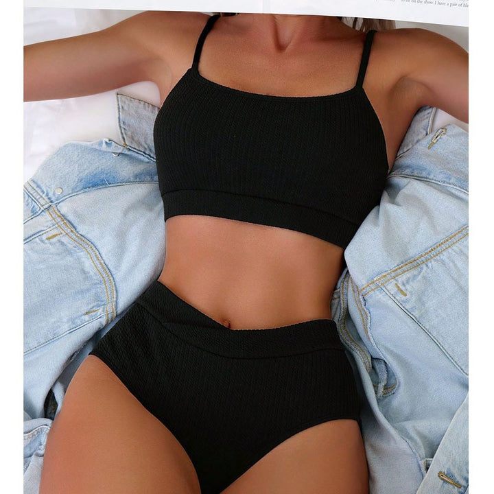 Dame Bikini-sæt med moderigtig ribdesign og højtaljet bukser Stilla