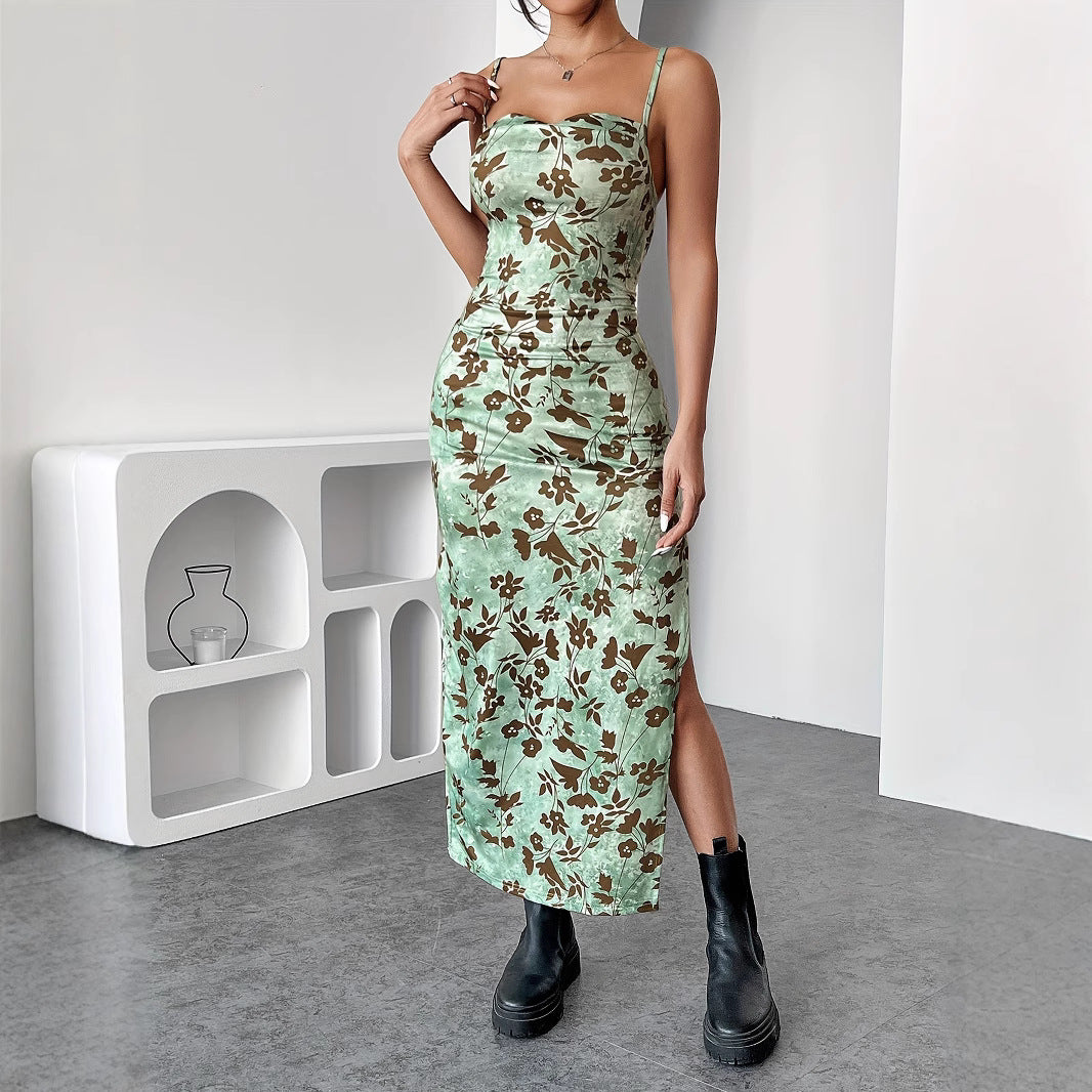 Dame Maxikjole med raffinerede rynker og blomsterdesign Stilla