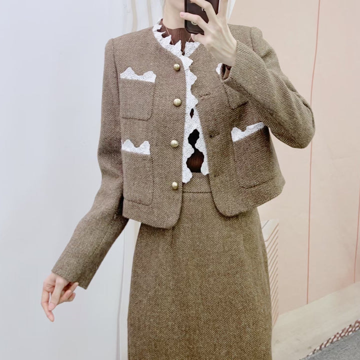 Dame Tweed Blazer med spidsaccentuer og rummelige lommer Stilla