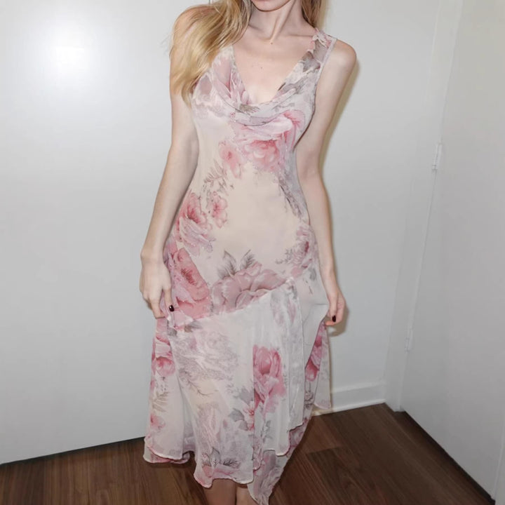 Dame elegant asymmetrisk kjole med florale accenter Skovae
