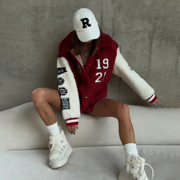 Kvinders hyggelige oversized fleecejakke med sportsdetaljer Stilla