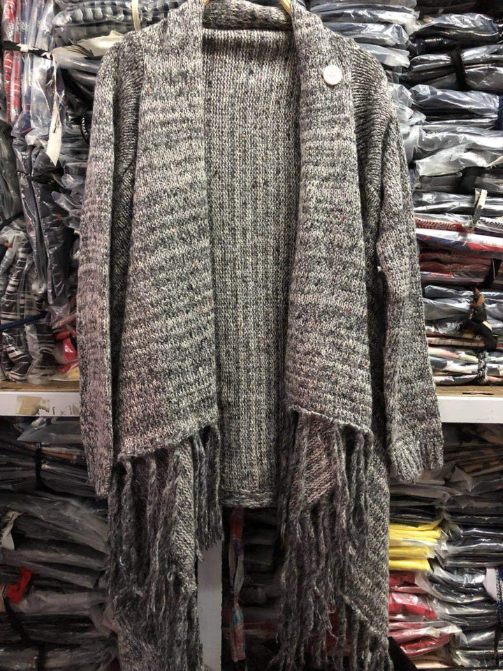 Kvindernes hyggelige poncho med frynser Stilla