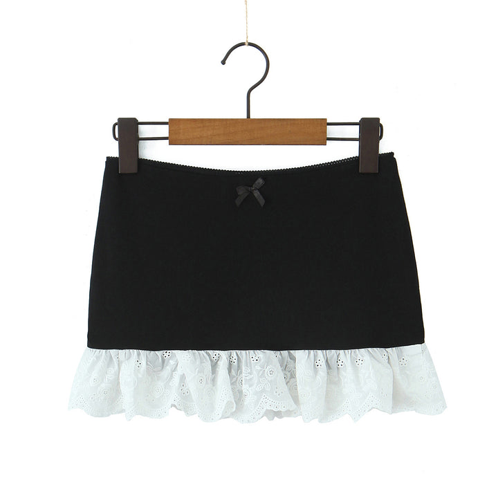 Dame rynkeshorts med fint blonder og elastisk talje Stilla