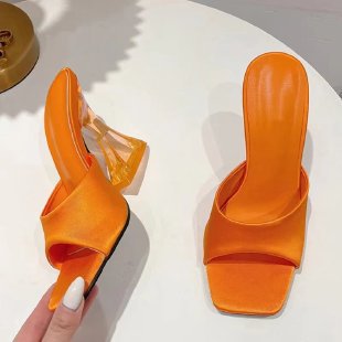 Dame Mules med transparent blokhælz og moderigtigt overmateriale Stilla