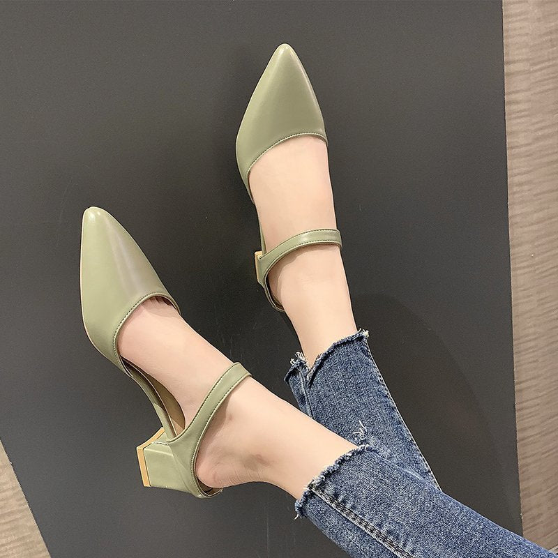 Dame Slingback Pumps med moderne blokhæl og elegant spids form Stilla