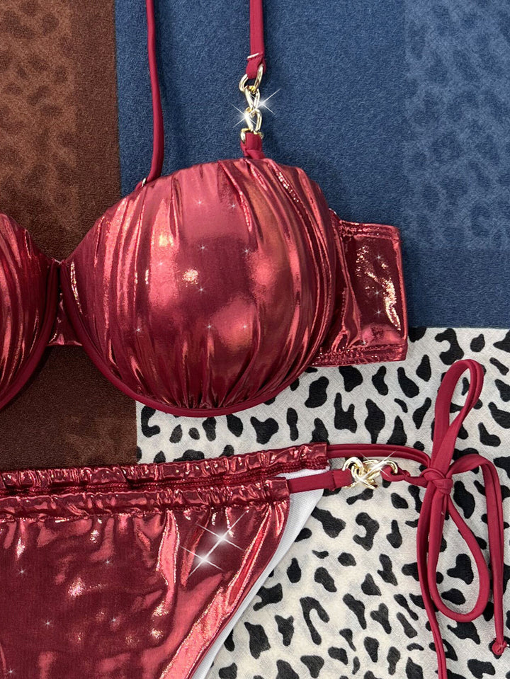 Dame Bikini med skinnende overflade-design og justerbare snøre detaljer Stilla