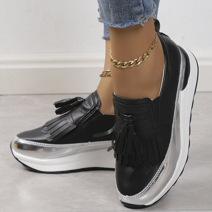 Dame Mode Sneakers med frynser og metallic-elementer Stilla