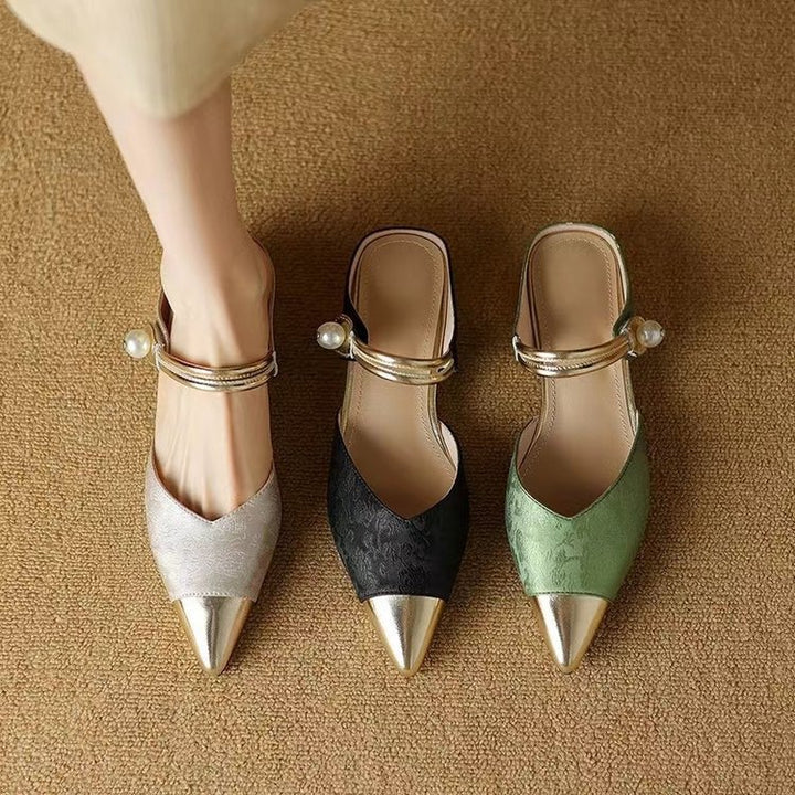 Dame elegante Slingback-pantoletten med fashionabel metalaccent og komfortabel blokhælhæl Stilla
