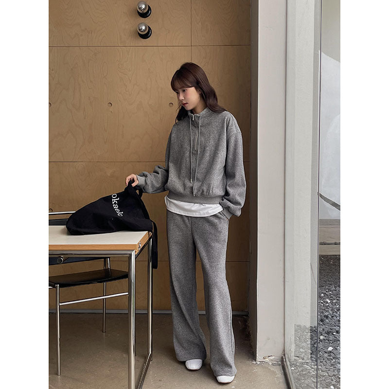 Dame afslappet sweatshirt og joggingbukser sæt med elegant snit og blød tekstur Stilla