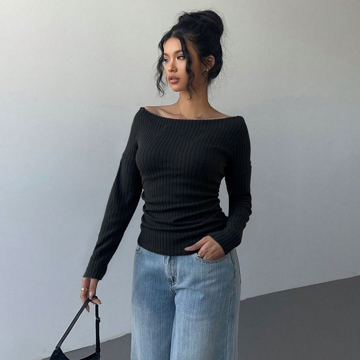 Kvinders langærmet skjorte med off-the-shoulder pasform og elegant samling Stilla