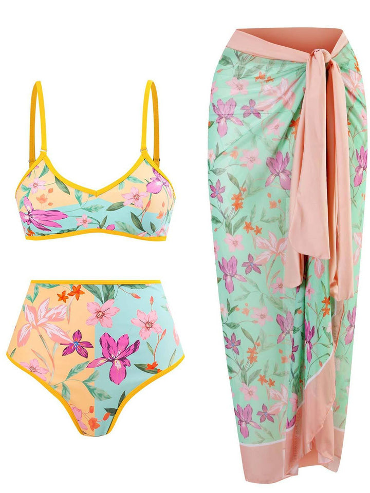 Dame bikini-sæt med blomsterdesign og elegant indpakningsnederdel Stilla