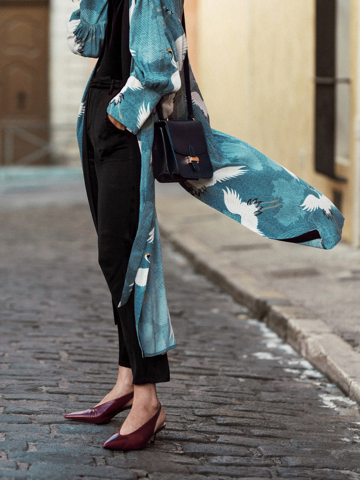 Dame Strandkaftan med elegant fuglemotiv og brede ærmer Stilla