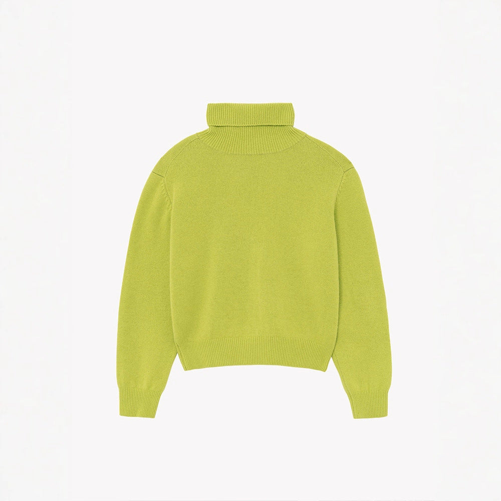 Kvinders hyggelige turtleneck sweater lavet af højkvalitets strikStilla