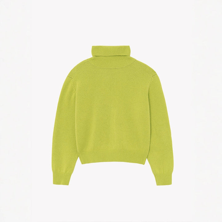 Kvinders hyggelige turtleneck sweater lavet af højkvalitets strikStilla