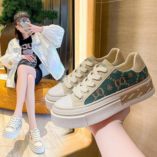 Damer mode Platform Sneakers med innovativt mønster og komfortabel sål Stilla