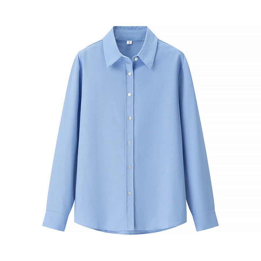 Dame langærmet bluse med elegant krave og smagfulde knapdetaljer Stilla