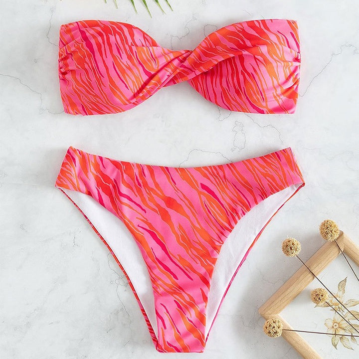 Dame bandeau-bikini med moderne leopardmønster Skovae