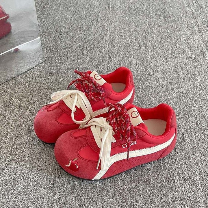 Dame Sneakers med åndbart overmateriale og moderne design Stilla