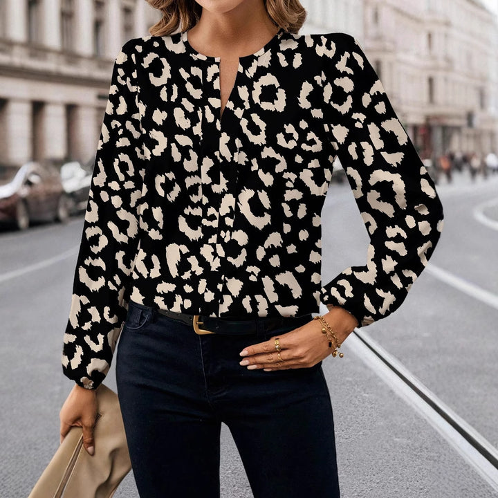 Dame mode top med leopardmønster Stilla