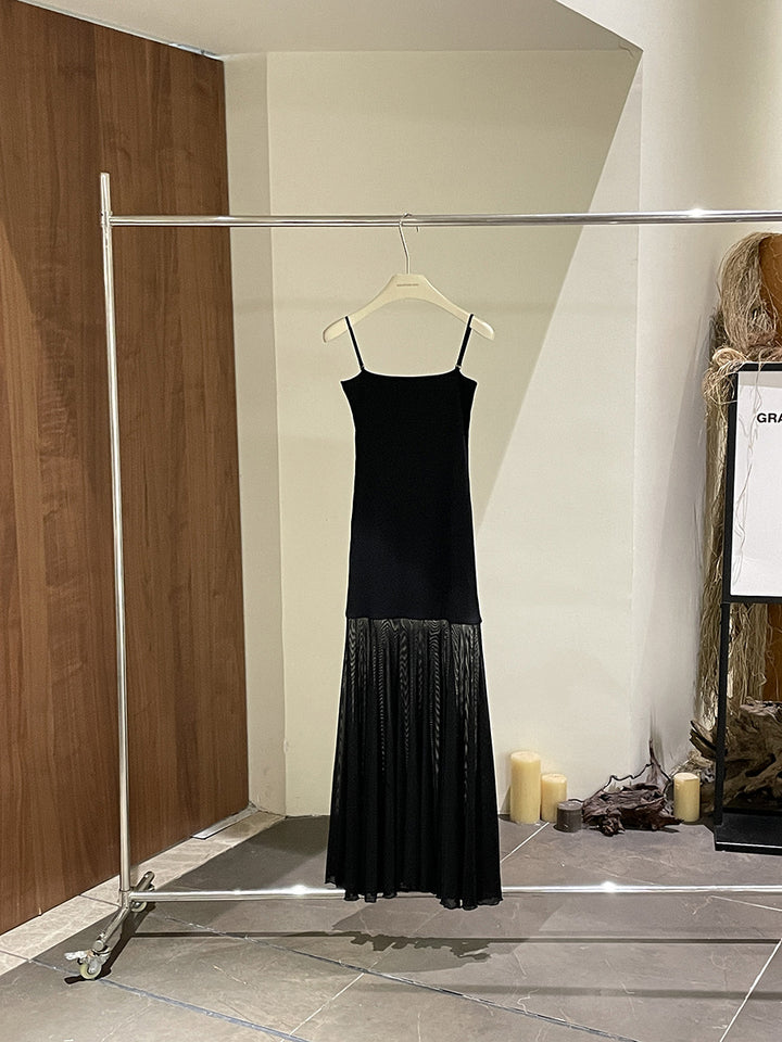 Dame Maxikjole med elegant plisseret nederdel fra Stilla