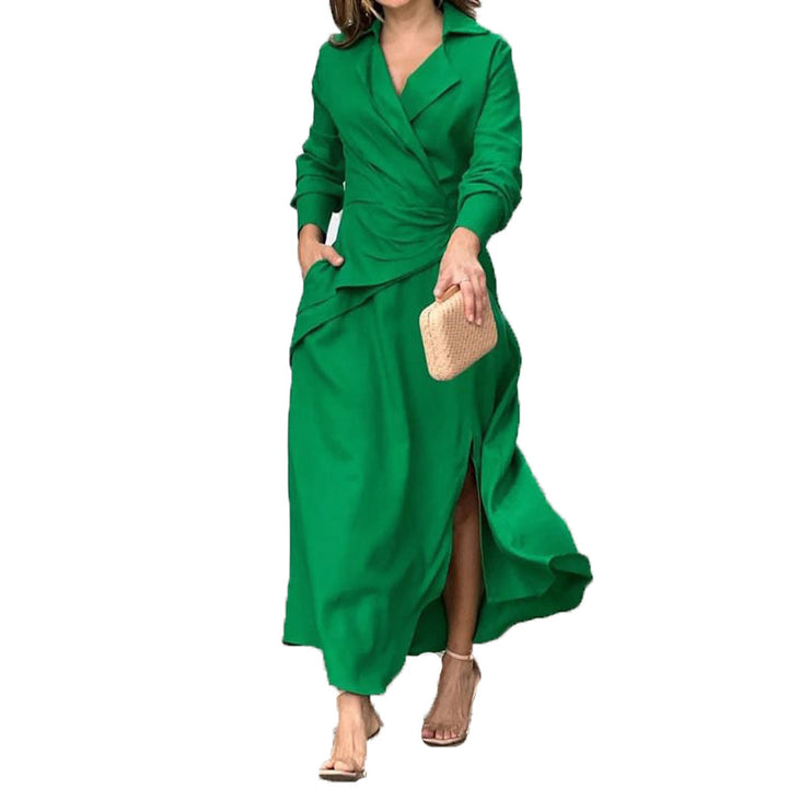 Dame båndkjole med elegant drapering og sidelukning Stilla