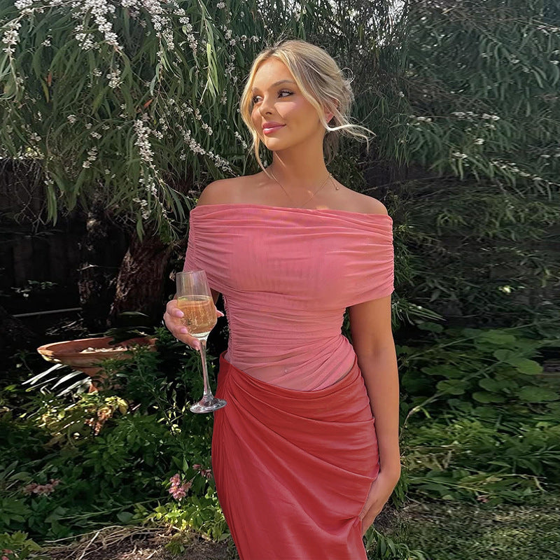 Kvindernes Off-Shoulder Mini Kjole med Figur-Formende Flæse Design og Asymmetrisk Kant