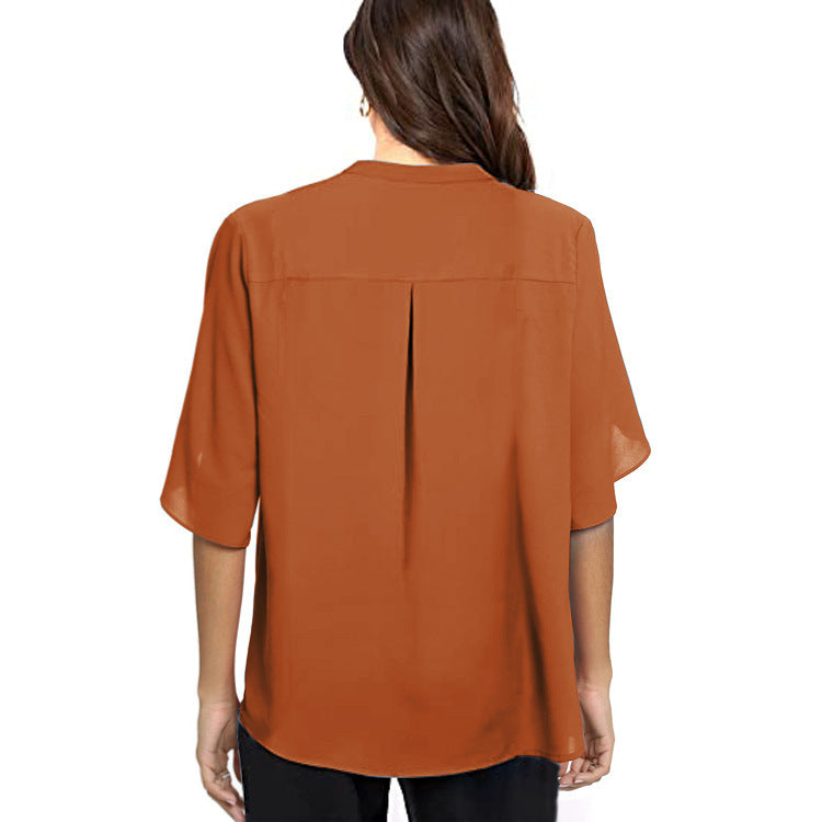 Dame Luftig Bluse med elegante sideslids og knapdetalje Stilla