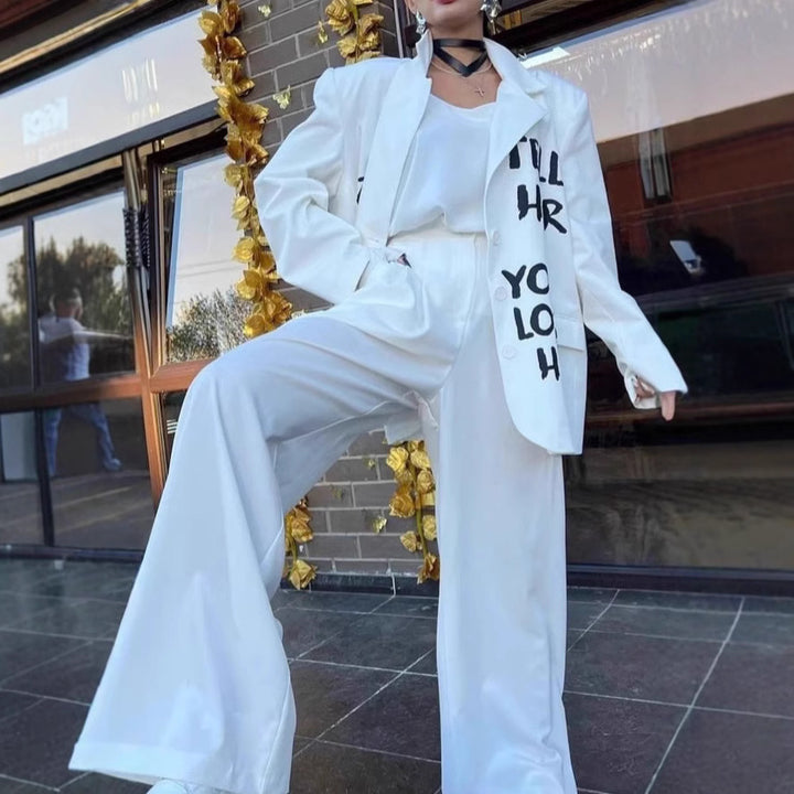 Dame Oversized Blazer med urban graffiti-tryk og brede bukser Stilla