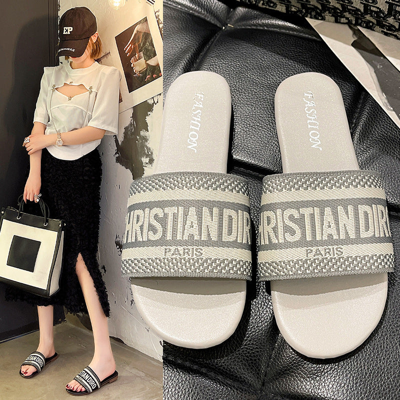 Dame Komfortable Slide-Sandaler med bredt Rem og skridsikker Såler Stilla