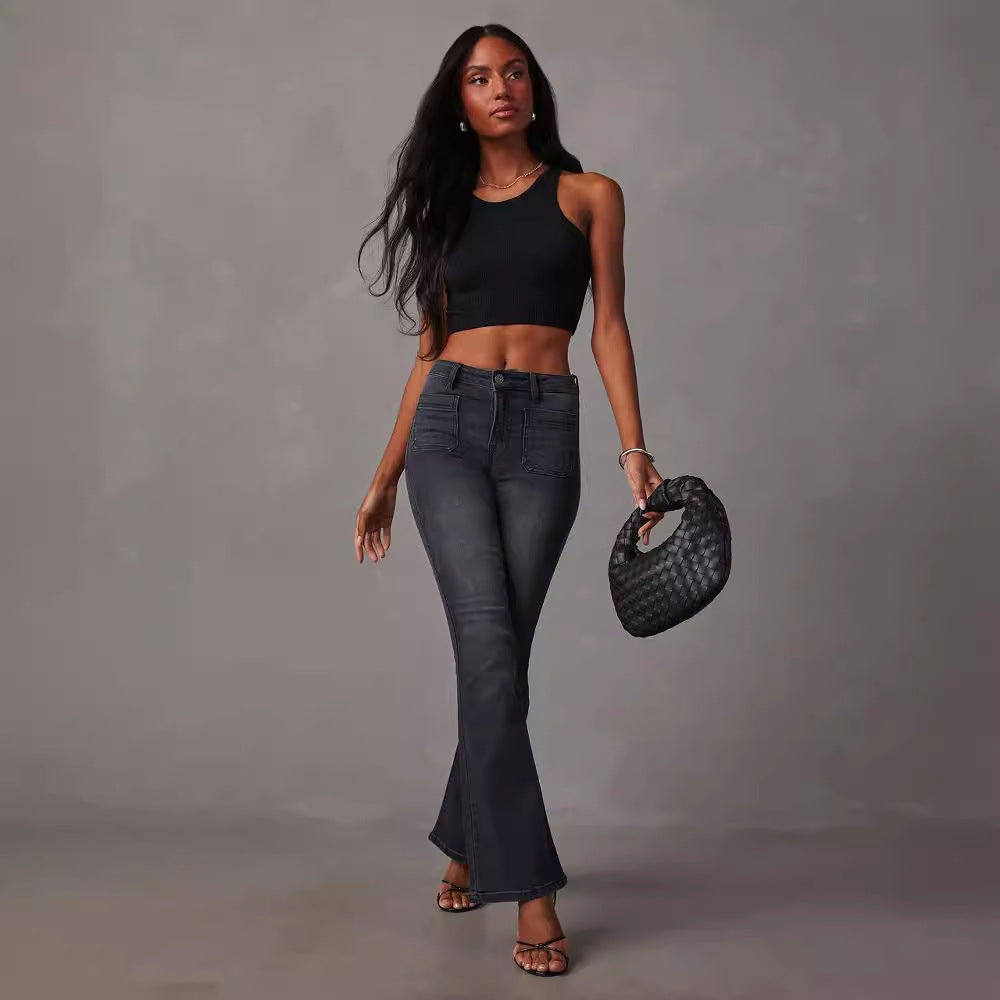 Kvindernes udvidede højtaljede jeans med tekstureret denim materiale Skovae