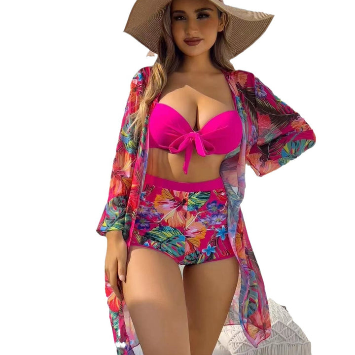 Dame bikini sæt med blomstret stof og elegant indpakningsdesign Stilla