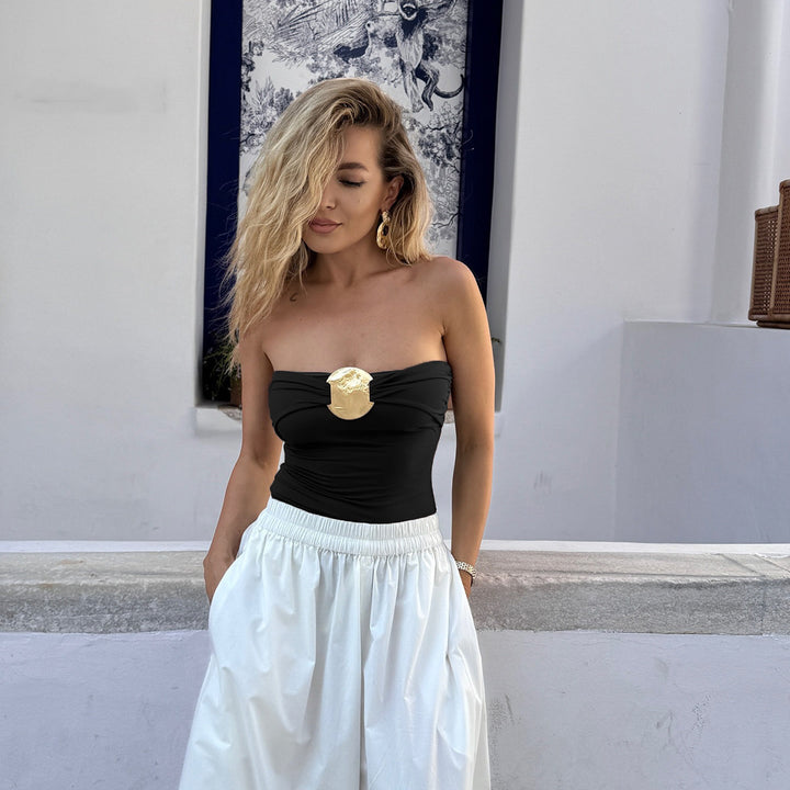 Dame strapless top med dekorativt smykkeelement Stilla