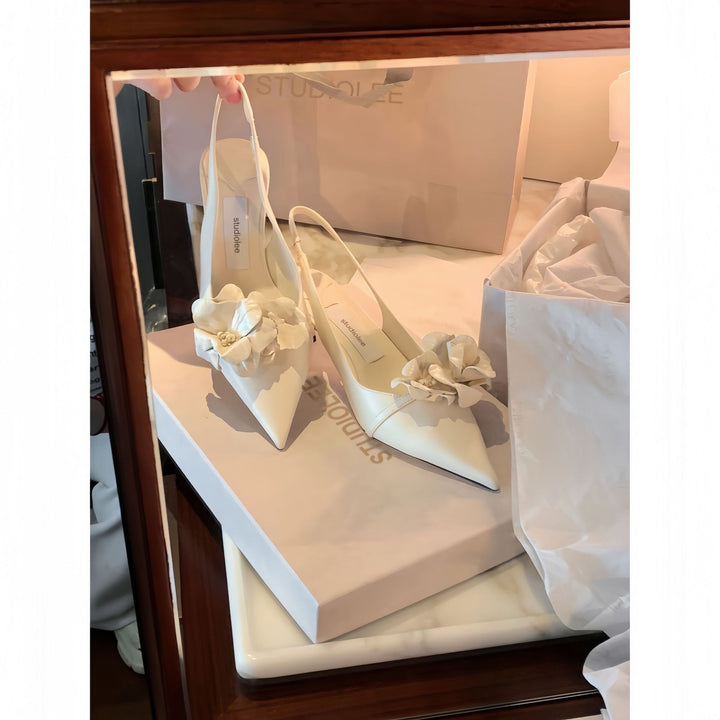 Dame elegante spidse Slingback-hæle med blomsteraccent Stilla