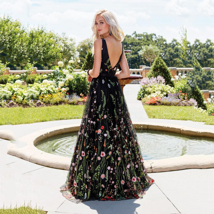 Dame Elegant Tyllkjole med blomstret broderi og V-udskæring Stilla