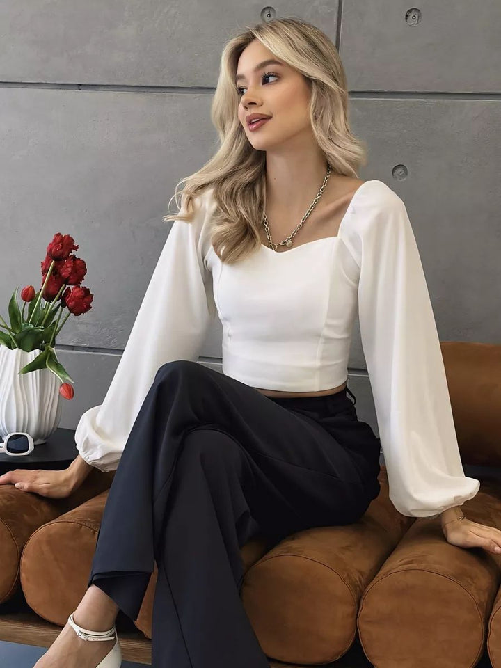 Dame cropped bluse med firkantet udskæring og voluminøse ærmer Stilla