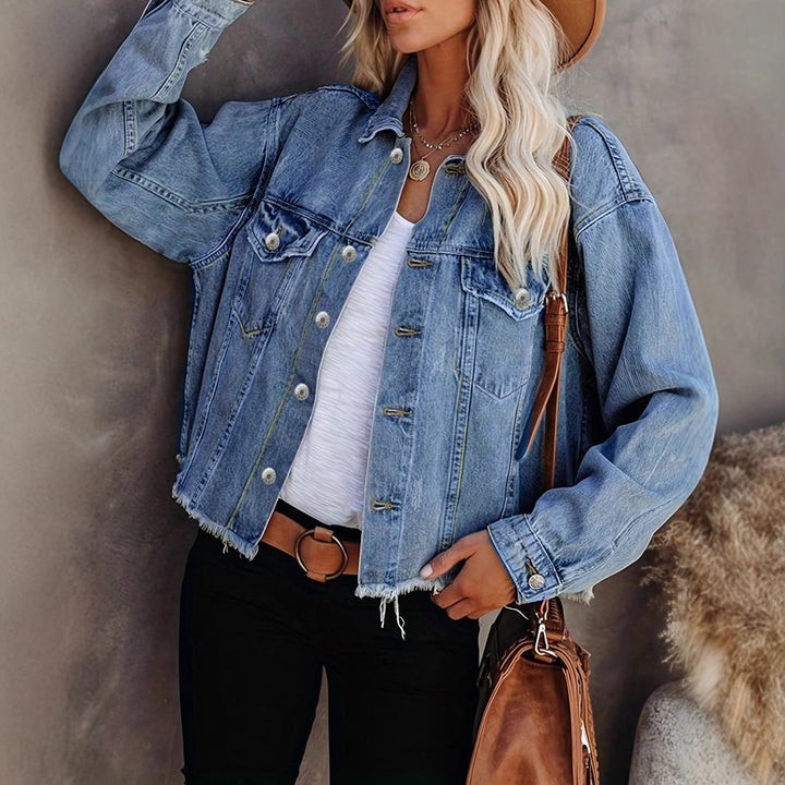 Dame Oversized Jeansjakke med frynset kant og vintage-accenter Stilla